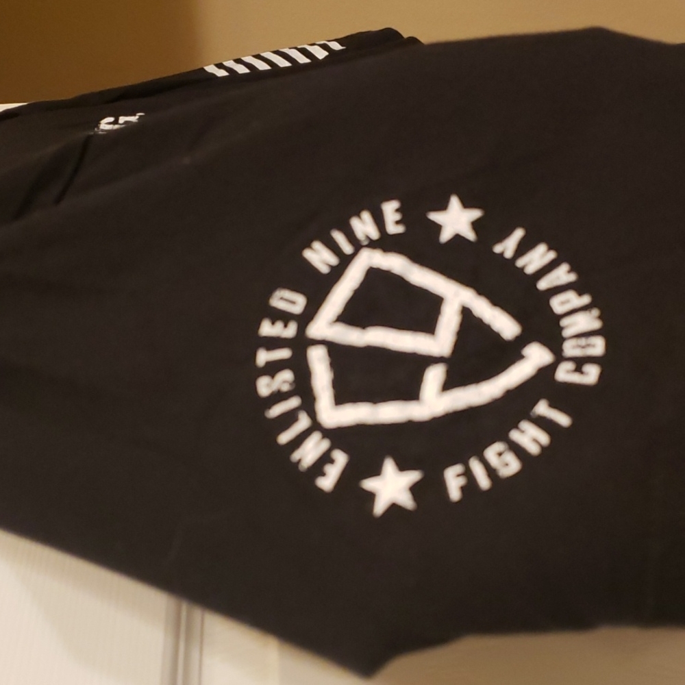 Grunt Style Men black graphic tee in XL size. - Picture 7 of 8
